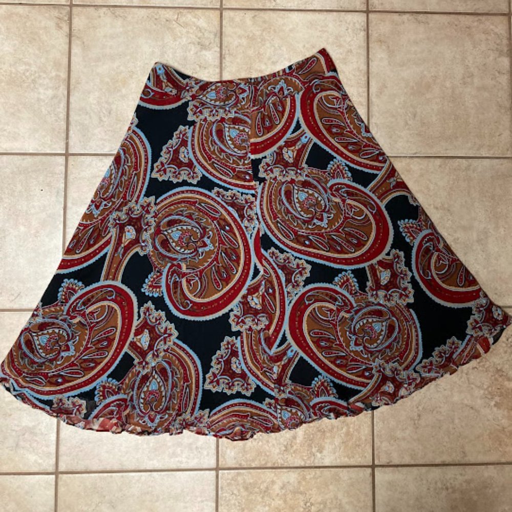 Anne Klein 100% silk skirt size 8